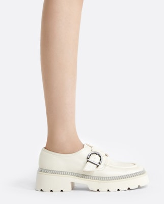 (W) CHARLES & KEITH Sepatu Platform Square Toe Vintage 'Putih' CK1-70380957 Order (W) CHARLES & KEITH Sepatu Platform Square Toe Vintage 'Putih' CK1-70380957