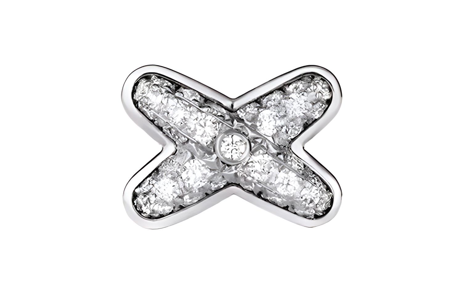 (Women) Chaumet Jeux De Liens 18K White Gold Diamond Earrings for Women. 083467