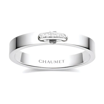 (Women) Chaumet Paris ÉVIDENCE Platinum Ring for Women - Elegant Eternity Design 081685