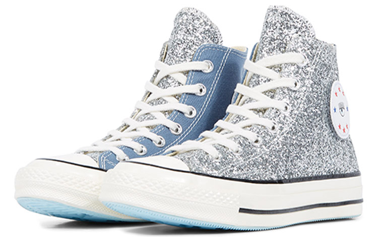 Lookbook (W) Chiara x Converse Chuck 70 High 'Perak Glitter Biru' 563829C