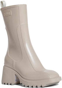 (W) クロエ ベティ レインブーツ (ベージュ) CHC22A239Z228U Lookbook (W) クロエ ベティ レインブーツ (ベージュ) CHC22A239Z228U
