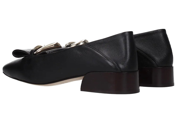 Purchase (W) 끌로에 블랙 레더 로퍼 CHC21A47684001