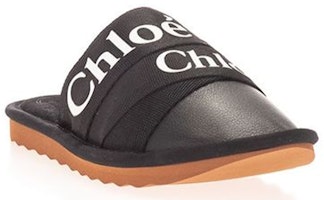 (W) Sneaker Chloé Slip-On Kulit 'Black Fashion' CHC21A489R4-001 Lookbook (W) Sneaker Chloé Slip-On Kulit 'Black Fashion' CHC21A489R4-001