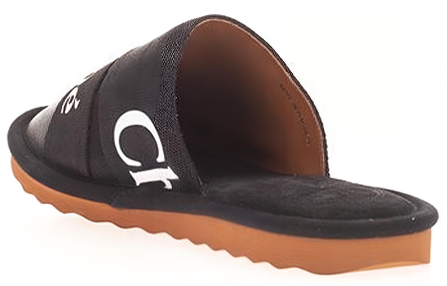 Shop (W) Chloé 黑色时尚皮革便鞋 CHC21A489R4-001