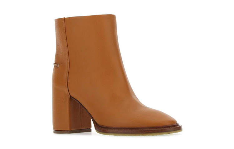 Lookbook (W) Chloé Sepatu Boot Kulit Coklat Berujung Lancip untuk Wanita CHC21W521V3-210