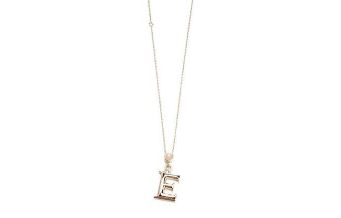(Women) Chloe  Gold Pendant Necklace with English Letter Charm CHC23SFO5EPIN9DA