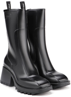 (W) Chloe Betty PVC Boot Hujan 'Hitam' CHC19W239G8BETTY-001 Lookbook (W) Chloe Betty PVC Boot Hujan 'Hitam' CHC19W239G8BETTY-001