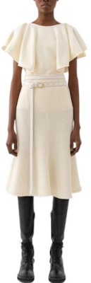 (W) Chloe FW22 Midi Dress Kasual dengan Aksen Tali Pinggang Warna Off-White. CHC22WJU61083112 Lookbook (W) Chloe FW22 Midi Dress Kasual dengan Aksen Tali Pinggang Warna Off-White. CHC22WJU61083112