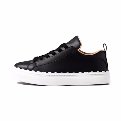 (W) Chloe Lauren 'Black and White'