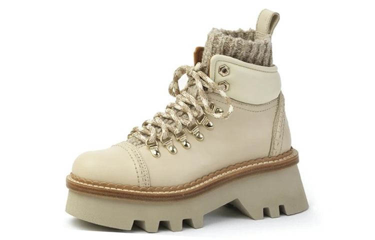 Lookbook (W) 끌로에 베이지 가죽 레이스업 앵클부츠 CHC23S748BI00L