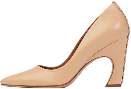 (W) Kasut Tumit Chloe Kulit 'Keanggunan Ringkas - Beige Krip' CHC23W959GD268 Buy (W) Kasut Tumit Chloe Kulit 'Keanggunan Ringkas - Beige Krip' CHC23W959GD268