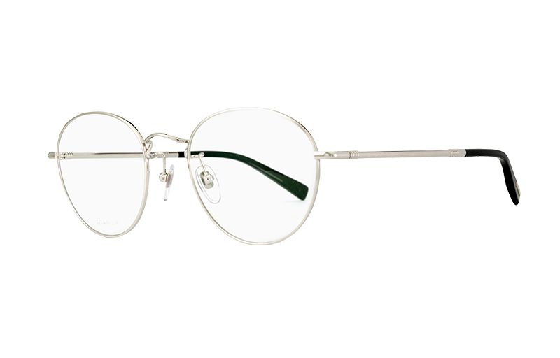 Lookbook (W) ショパール フルリム チタン オプティカル グラス ユニセックス メガネフレーム VCHD99J