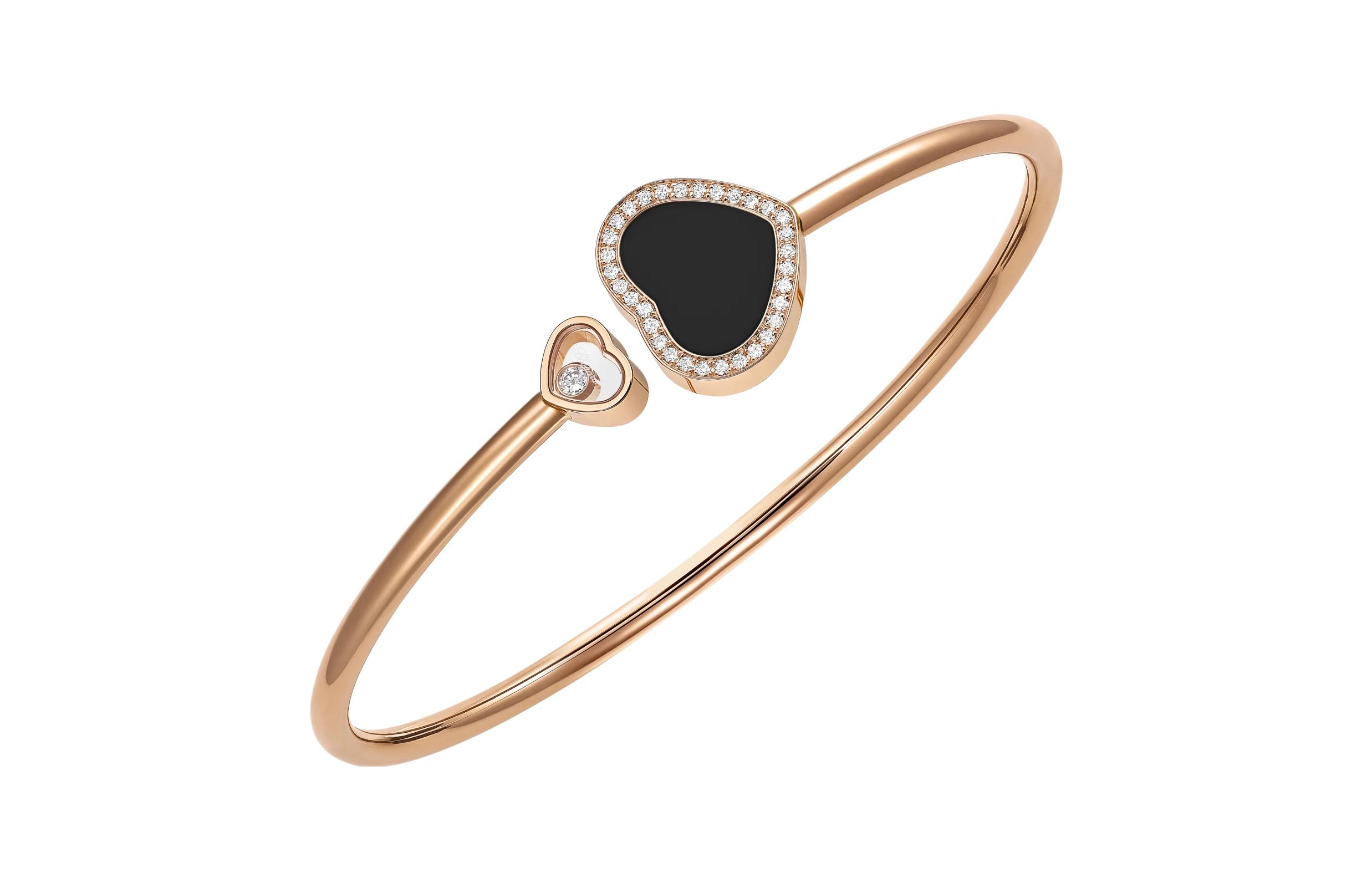 (Women) Chopard Happy Hearts 18K Rose Gold Diamond Onyx Bracelet for Women - Rose Gold. 85A074-5200