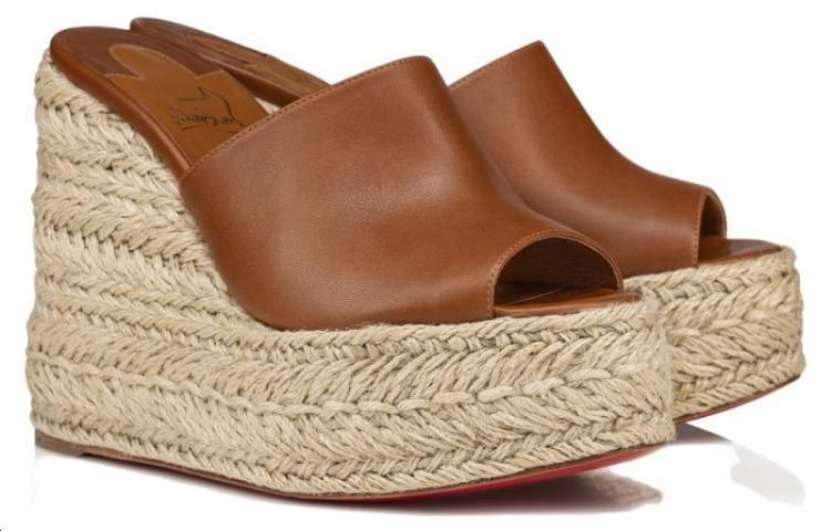 Shop (W) クリスチャンルブタン CL ランドリー オープントゥ サンダル (ブラウン) 32301845279