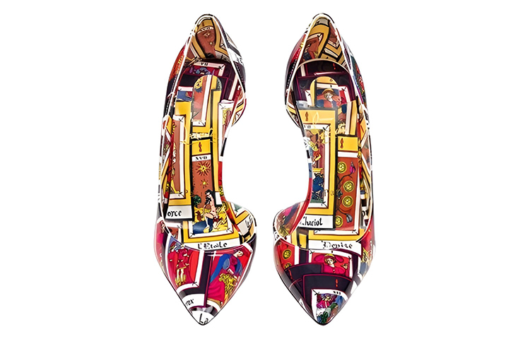 Shop (W) クリスチャンルブタン ピガール 黒×赤 3210323J546