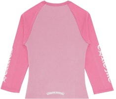 (W) クロムハーツ SS22 ピンク ラグラン 3/4スリーブ スリムフィット Tシャツ レディース. CH-061805 Lookbook (W) クロムハーツ SS22 ピンク ラグラン 3/4スリーブ スリムフィット Tシャツ レディース. CH-061805