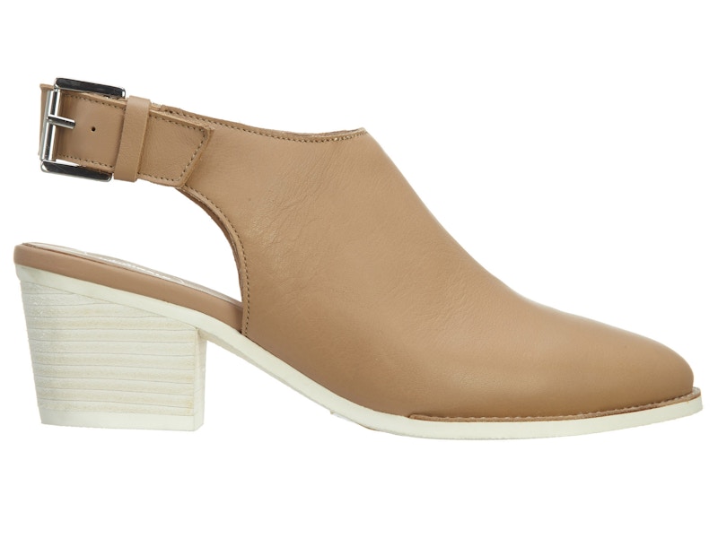 (Women) Clarks Juniper Sling Natural Leather 26107493