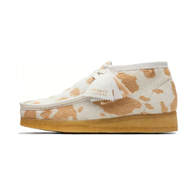 (W) Clarks Originals Wallabee Boot Tan Cow Print
