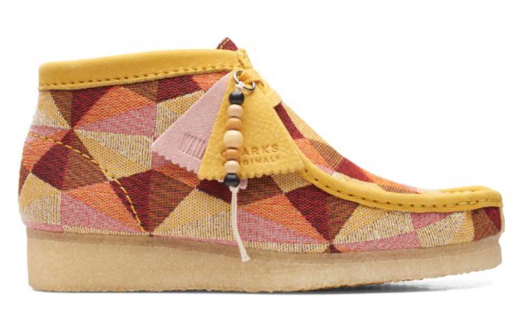 Order (W) クラークス ワラビー ブーツ ''イエローコンビネーション'' 26166092