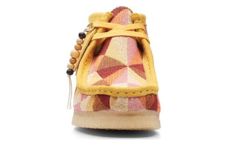 Shop (W) クラークス ワラビー ブーツ ''イエローコンビネーション'' 26166092