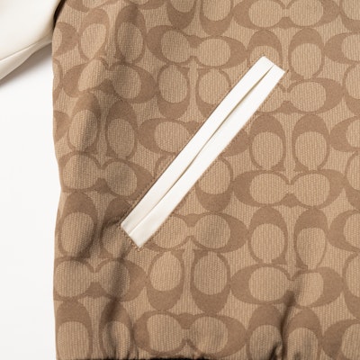 (W) COACH 棕色Logo印花拉鍊外套 SS23系列 CB618-E7V Purchase (W) COACH 棕色Logo印花拉鍊外套 SS23系列 CB618-E7V