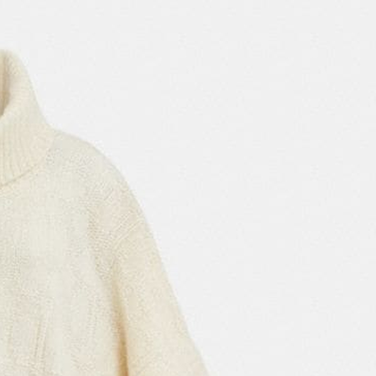 Details for (W) COACH Ponco Kasual Rajut High-Neck Warna Putih. CL285-IVO