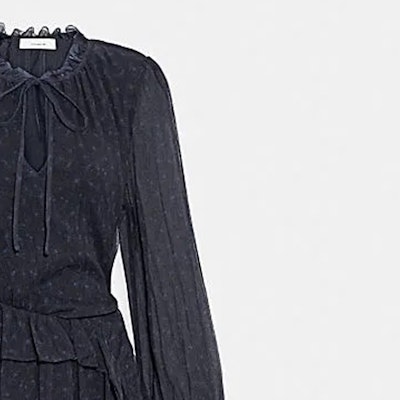 (W) COACH Gaun Biru Navy Bunga Ruffle V-Leher Bersimpul Lengan Panjang. C5473-NAV Purchase (W) COACH Gaun Biru Navy Bunga Ruffle V-Leher Bersimpul Lengan Panjang. C5473-NAV