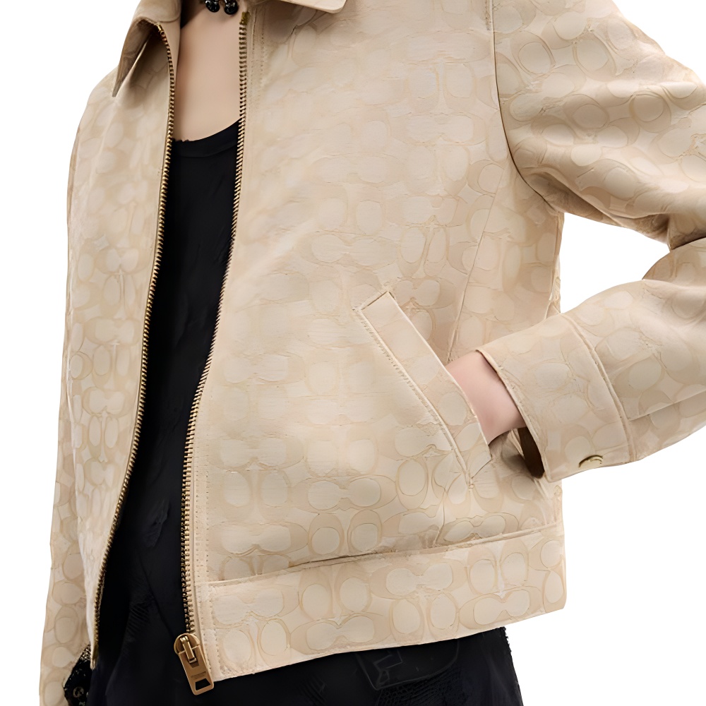 (Women) COACH  SS25 Printed Long Sleeve Jacket with Zipper Pocket in Light Khaki. CAG62-LKH 圖 5