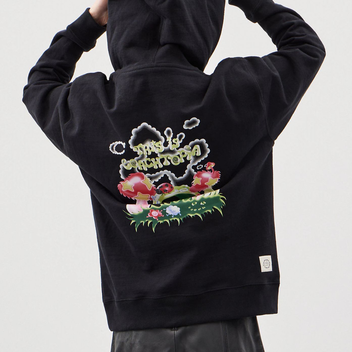 Purchase (W) Sudadera Negra Coach con Estampado de Logo CK729-BLK