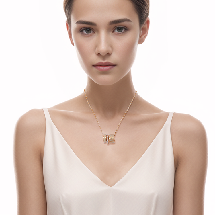 Lookbook (W) Kalung COACH Logo Klasik Wanita, Rose Gold. C9446-OZA