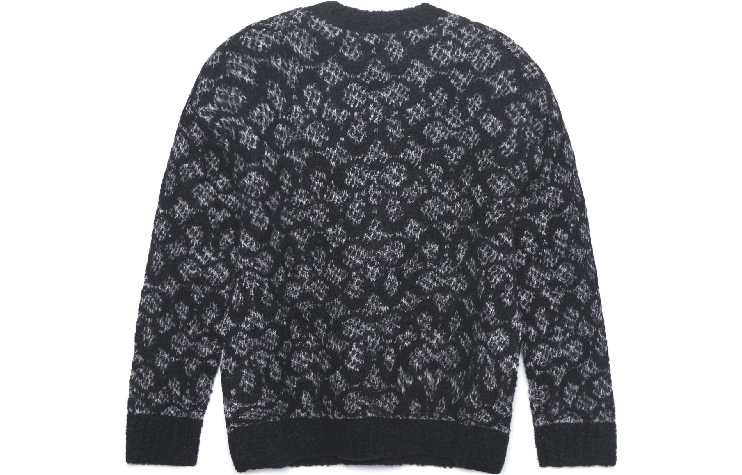 Lookbook (Women) COACH FW22  Black Loose Fit Graphic Print Long Sleeve Sweatshirt CF886-BK-BR