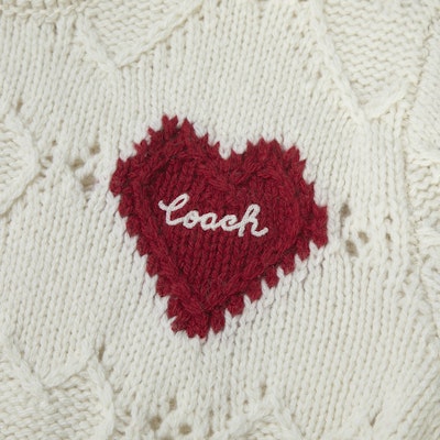(Women) COACH FW22 Ivory Heart Pattern Cashmere Sweater Pullover. CG616-IVO Purchase (Women) COACH FW22 Ivory Heart Pattern Cashmere Sweater Pullover. CG616-IVO