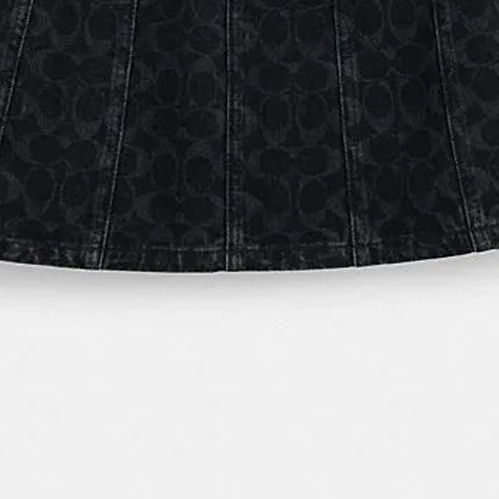 Details for (W) COACH 2023秋冬 黑色休閒裙搭配純色標誌印花。 CL400-BLK