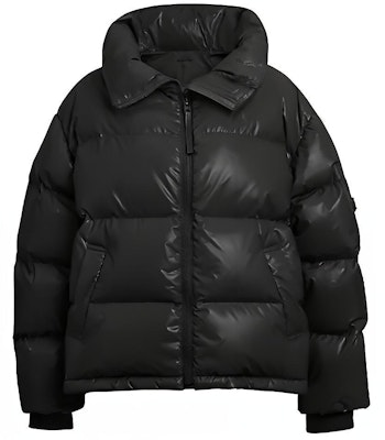 (W) COACH FW23 Jaket Hitam Berkilat Lengan Panjang. CM607-BLK Order (W) COACH FW23 Jaket Hitam Berkilat Lengan Panjang. CM607-BLK