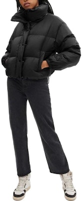 (W) コーチ FW23 ブラック ショートダウンジャケット 暖かい襟 スリムフィット. CL932-BLK Lookbook (W) コーチ FW23 ブラック ショートダウンジャケット 暖かい襟 スリムフィット. CL932-BLK