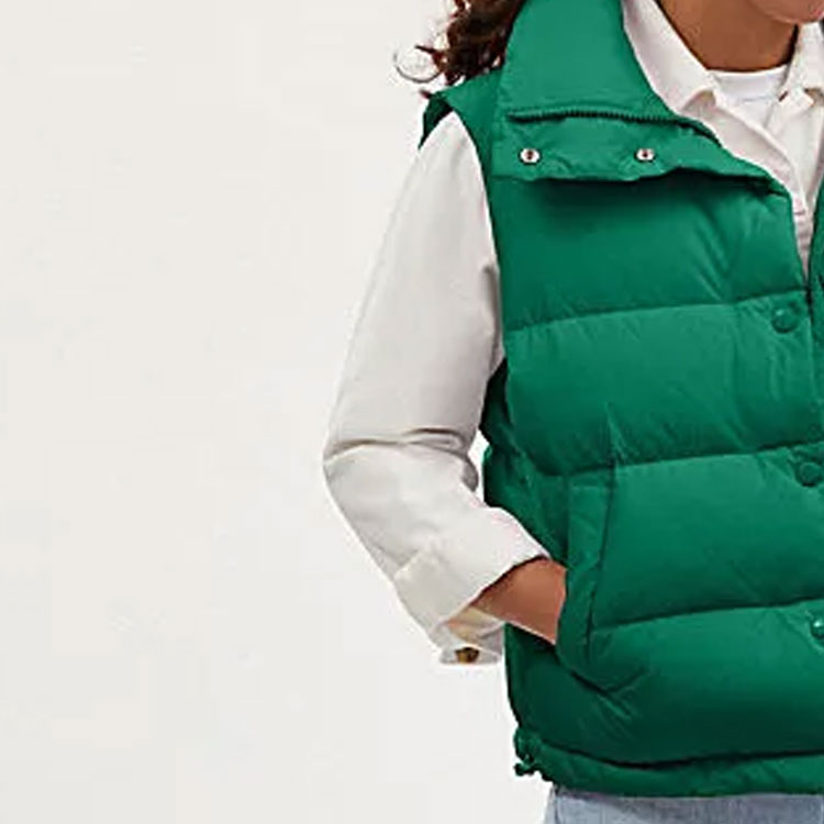 Details for (W) コーチ FW23 グリーンカラー ダウンベスト カジュアルボタンデザイン. CL274-CZS