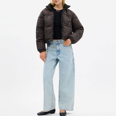 (Women) COACH FW25 Reversible Nylon Leopard Print Down Jacket CCB27-LEO Lookbook (Women) COACH FW25 Reversible Nylon Leopard Print Down Jacket CCB27-LEO