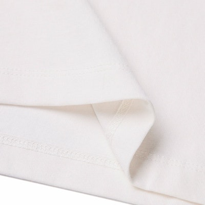 (W) COACH SS23 Kaos Putih Lengan Pendek Crewneck dengan Logo Print. C8775-WHT Purchase (W) COACH SS23 Kaos Putih Lengan Pendek Crewneck dengan Logo Print. C8775-WHT