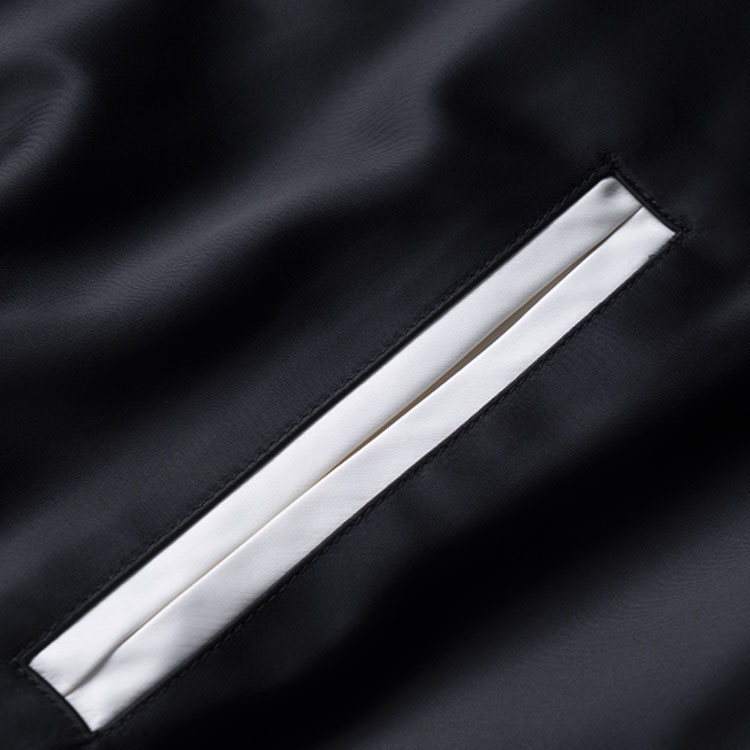 (Women) COACH SS23  Reversible Strawberry Embroidered Black Baseball Jacket CG460-BLK 圖 8