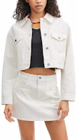 Lookbook (Women) COACH SS23 White Button-Up Collared Jacket CJ621-WHT