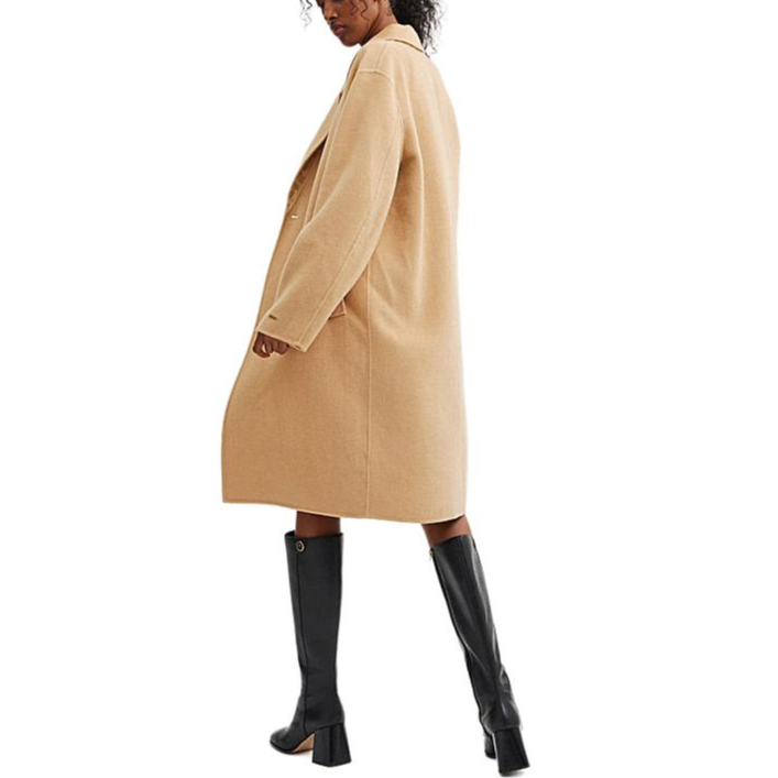 Lookbook (Women) COACH SS24  Almond Double-Breasted Long Trench Coat CV424-ALM