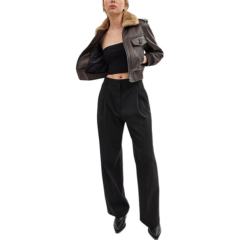 Lookbook (W) コーチ SS24 ブラック ローウエスト ストレートレッグ ルーズカジュアルパンツ. CN484-BLK