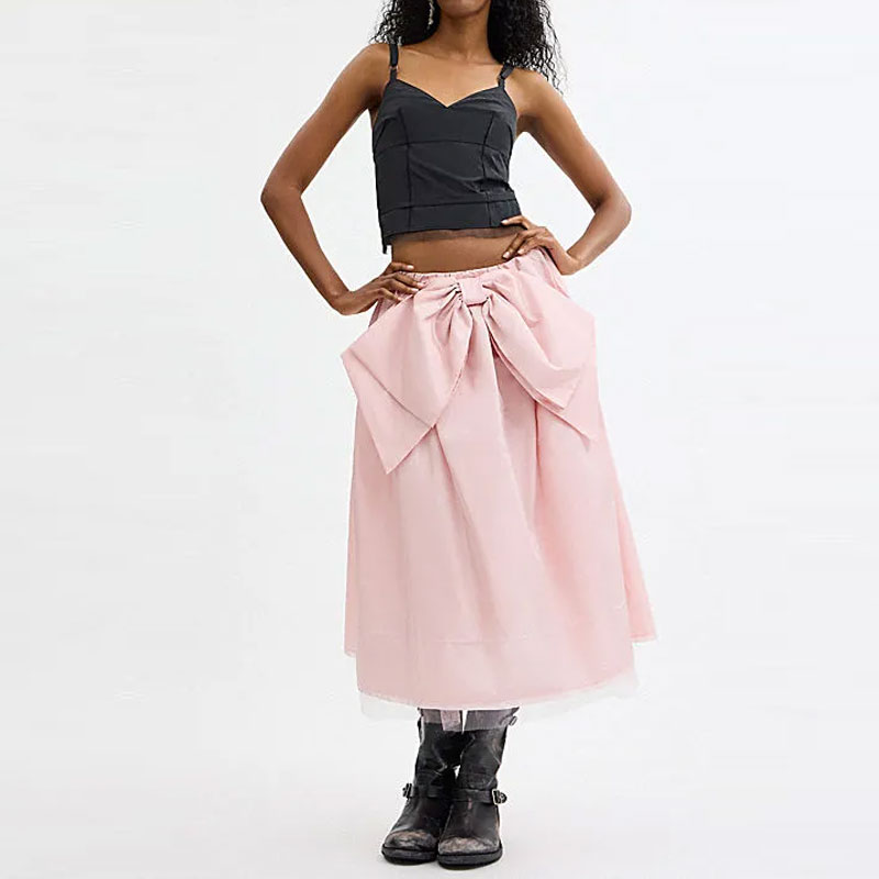 Shop (Women) COACH SS24  Black V-Neck Zipper Closure Camisole. CX642-BLK