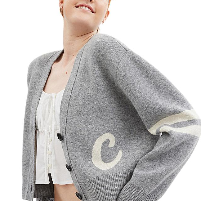 Purchase (W) 蔻驰 SS24 灰色V领logo刺绣开襟针织开衫. CT061-NZ2