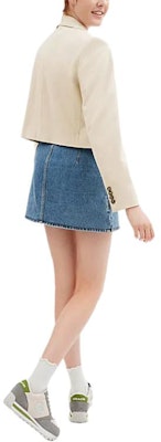 (W) COACH SS24 單色單排扣短版西裝外套 卡其色 CR732-KHA Lookbook (W) COACH SS24 單色單排扣短版西裝外套 卡其色 CR732-KHA