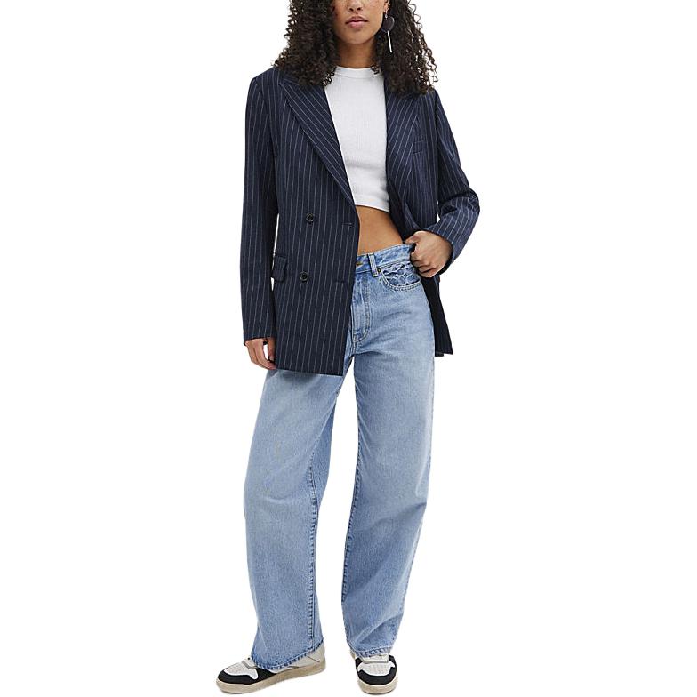 Lookbook (Women) COACH SS24  Striped Double-Breasted Blazer Navy Blue. CN472-NVWT