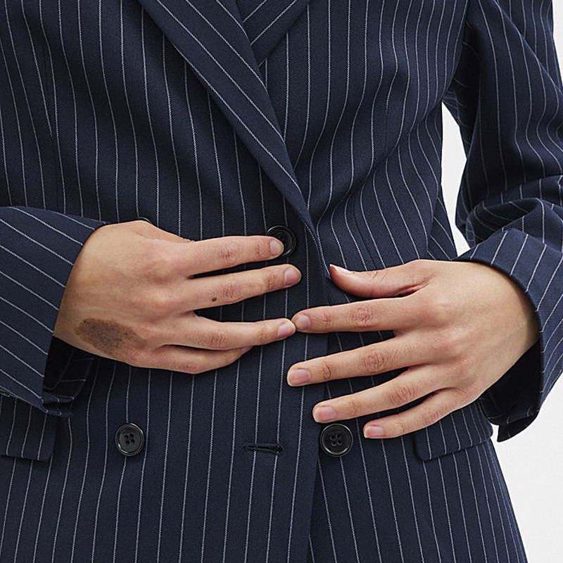 Purchase (Women) COACH SS24  Striped Double-Breasted Blazer Navy Blue. CN472-NVWT