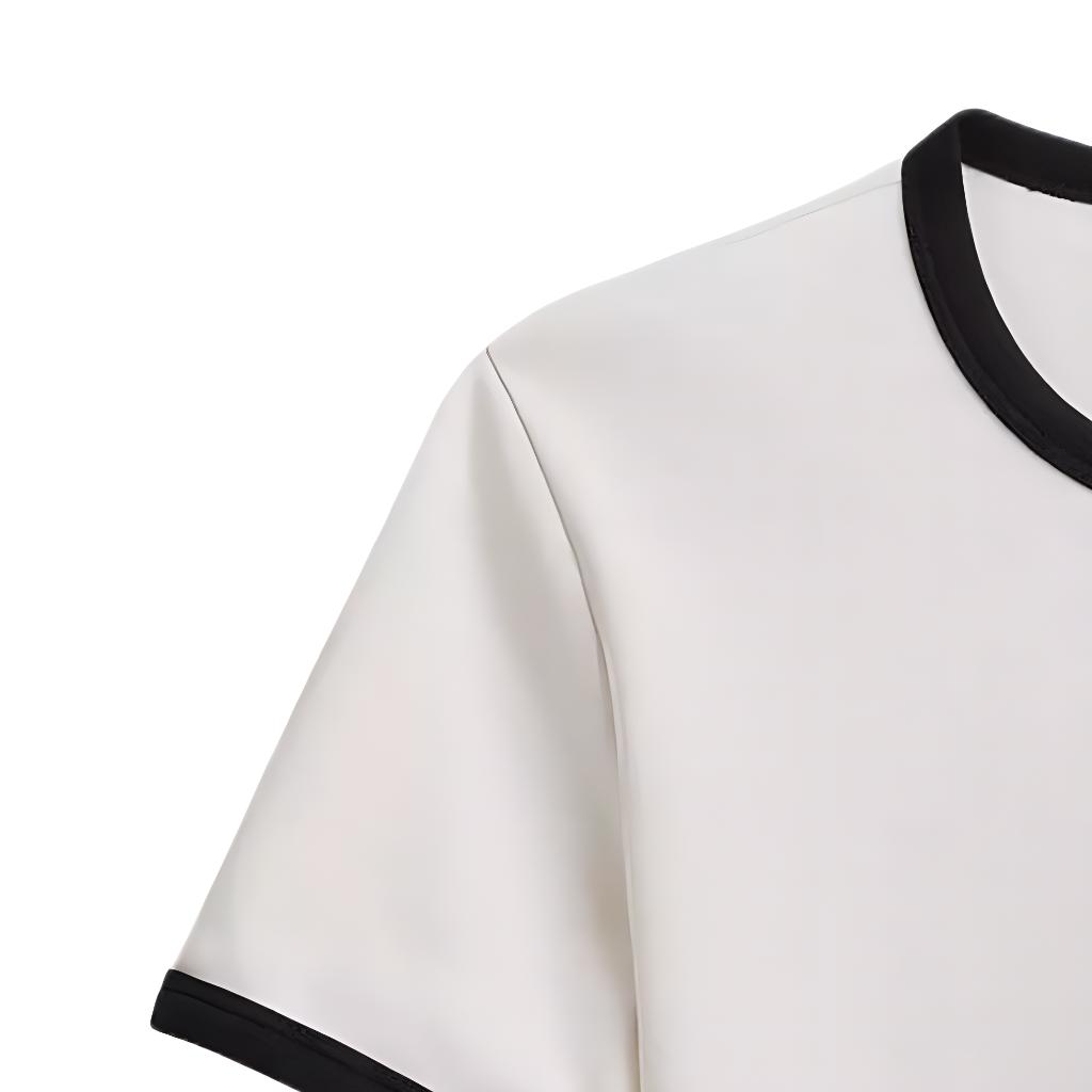 Details for (W) COACH SS24 Kaos Putih Logo Grafis Crew Neck Lengan Pendek CS612-WHT