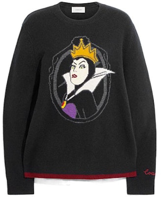 (W) COACH x Disney FW22 Evil Queen Bordir Sweater Hitam Wanita CB642-BLK Buy (W) COACH x Disney FW22 Evil Queen Bordir Sweater Hitam Wanita CB642-BLK