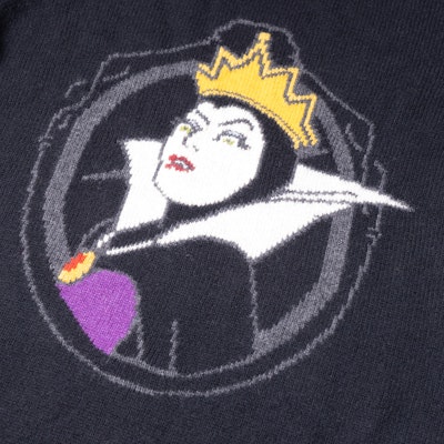 (W) COACH x Disney FW22 Evil Queen Bordir Sweater Hitam Wanita CB642-BLK 3